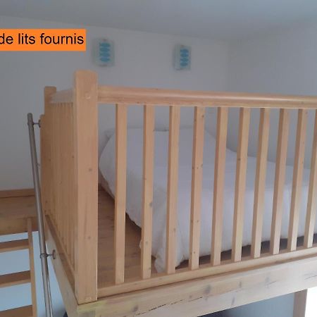 Appartement rez de chaussée avec terrasse et jardin Tence Exterior foto